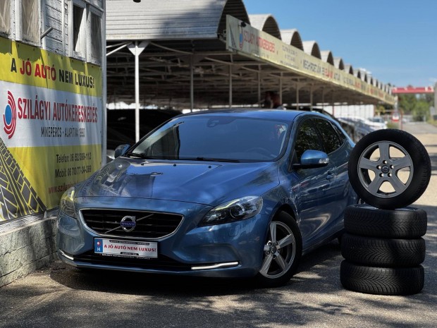 Volvo V40 1.6 D [D2] Momentum Powershift ITT �s...